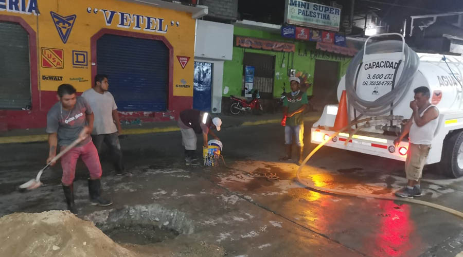 Negocios obstruyen drenaje en Pochutla | El Imparcial de Oaxaca