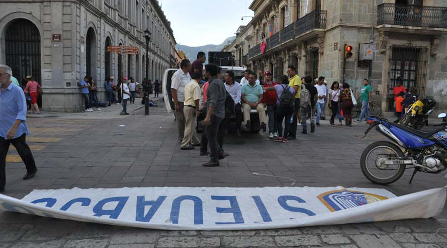 Líder del STEUABJO a juicio por bloquear calles de Oaxaca