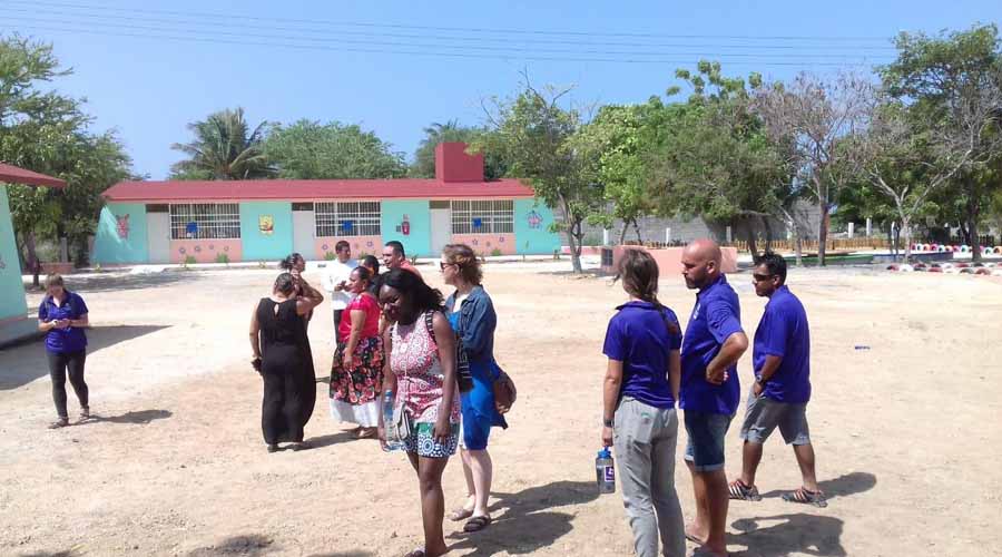 Reconstruyen escuelas en las Salinas del Marqués