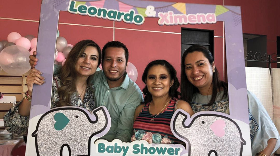 La familia Valencia Urquidi espera el nacimiento de Leonardo y Ximena