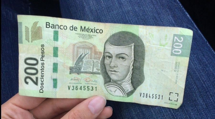 En Puerto Escondido detienen a sujeto que llevaba billetes falsos