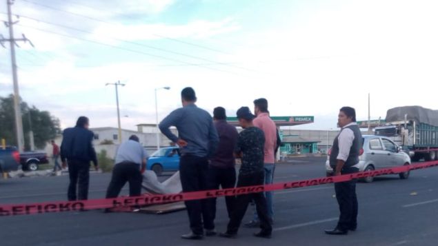 Vendía dulces para ayudar a su familia; muere al caer del camión donde trabajaba | El Imparcial de Oaxaca