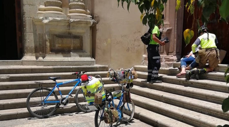 Turista se lesiona al caer de su propia altura en el centro histórico | El Imparcial de Oaxaca