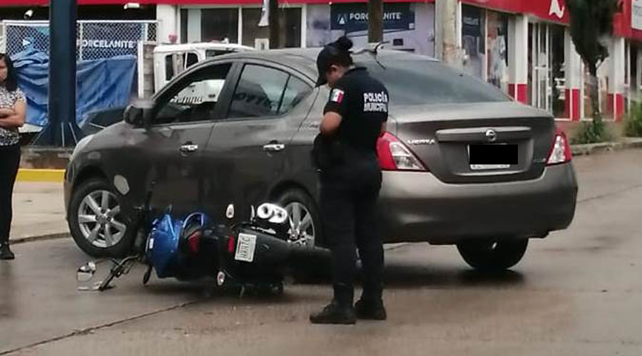 Se impacta contra auto en el centro de Huajuapan | El Imparcial de Oaxaca