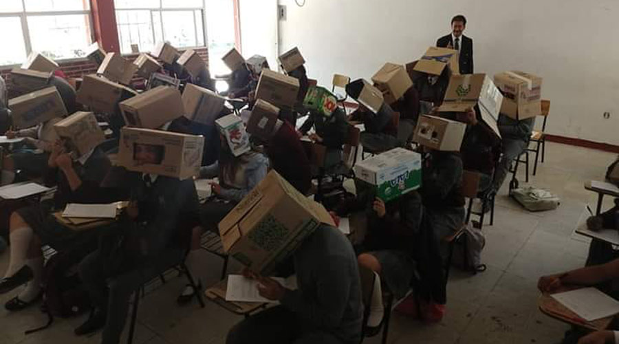 Encajona profesor a sus alumnos para evitar que copien en examen | El Imparcial de Oaxaca