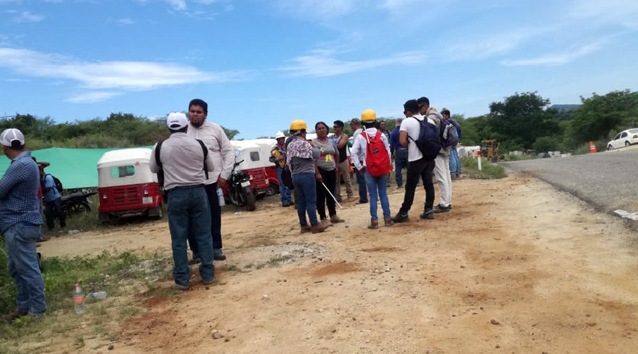 Autoridades de Colotepec aceptan levantar bloqueo | El Imparcial de Oaxaca