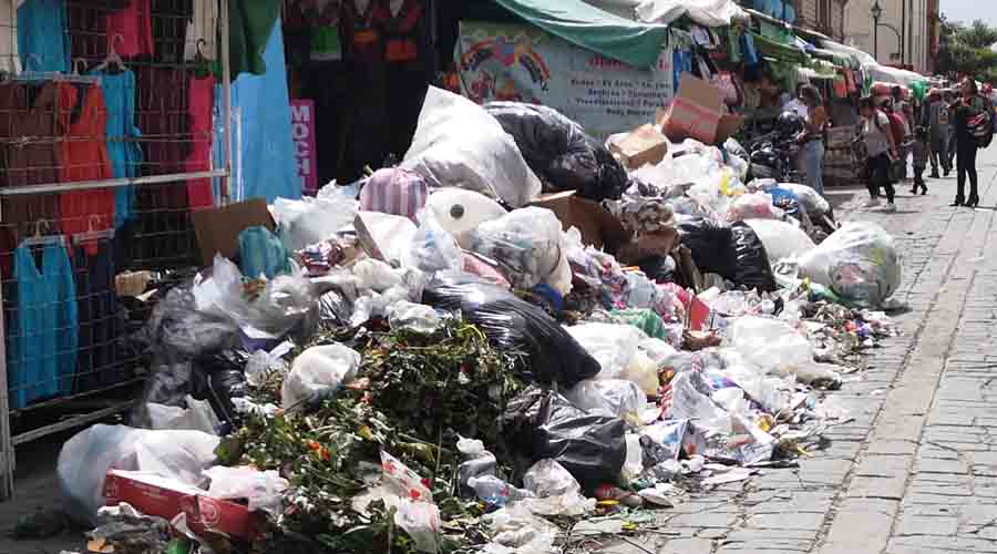 Con multas no se soluciona problema de tirar la basura en las calles de Oaxaca | El Imparcial de Oaxaca