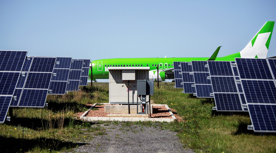 Usan aeropuertos energías renovables para reducir gastos de operación