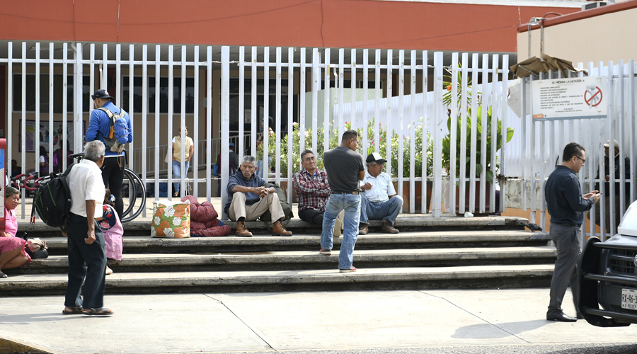 Amagan con paro en el Hospital Civil de Oaxaca | El Imparcial de Oaxaca