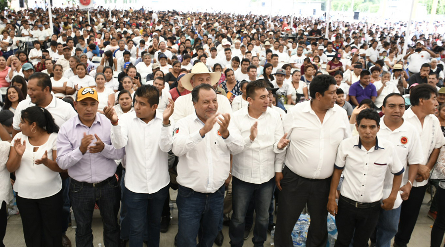 Entre pugnas de transportistas, surge nuevo sindicato en Oaxaca | El Imparcial de Oaxaca