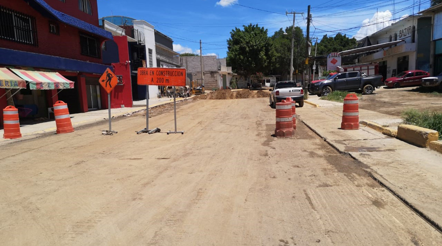 Obras generan caos en Riberas del Atoyac