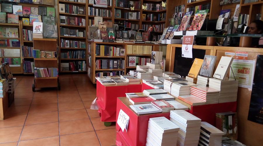 Paco Ignacio Taibo II: “No cerramos librerías, nos las cierran”
