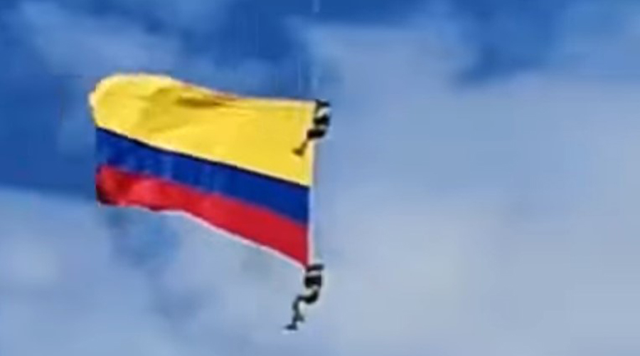 Video: Mueren dos miembros de la Fuerza Aérea de Colombia al caer de helicóptero | El Imparcial de Oaxaca