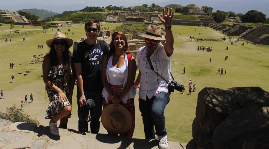 Youtubers visitan Oaxaca en famtrip de ADO