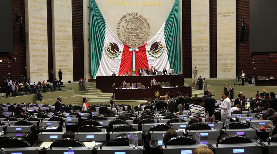 Senadores y diputados federales de Oaxaca “calientan” curules