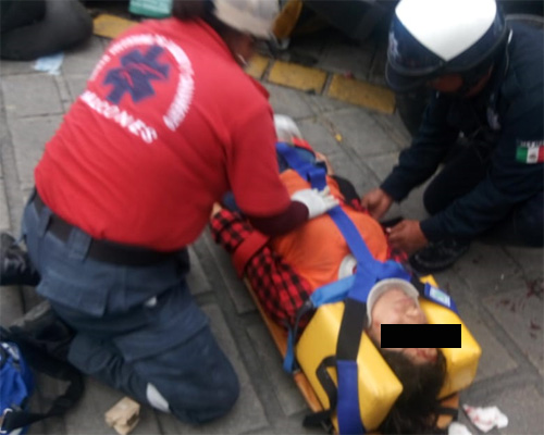 Motociclista borracha se estrella contra camioneta en centro de la ciudad | El Imparcial de Oaxaca