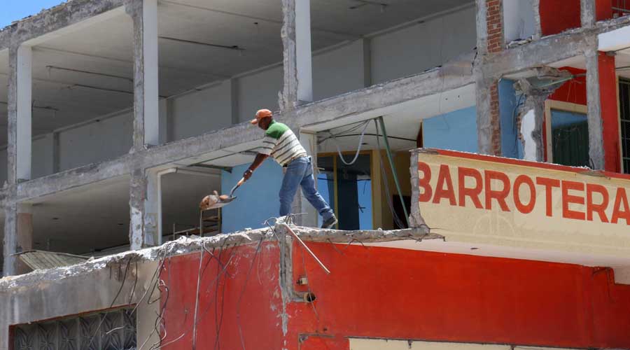 No hay transparencia en recursos de reconstrucción | El Imparcial de Oaxaca