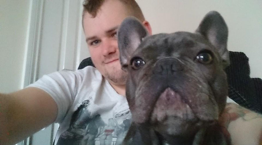 Muere perro 15 minutos después de que su amo perdiera lucha contra el cáncer