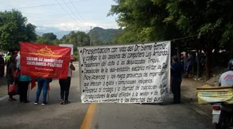 Bloqueo en la federal Tuxtepec-Valle Nacional | El Imparcial de Oaxaca