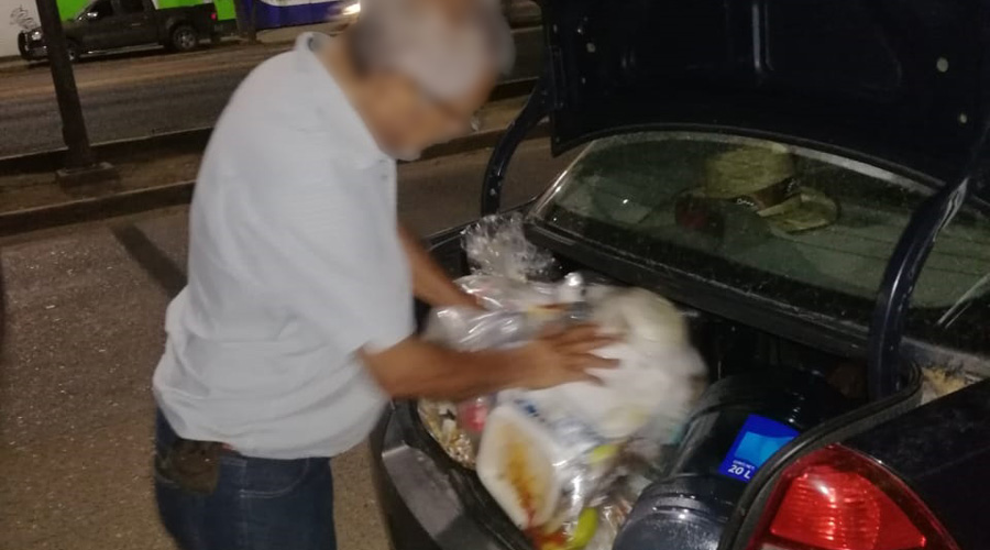 Detienen a hombre por tirar basura en la vía pública | El Imparcial de Oaxaca