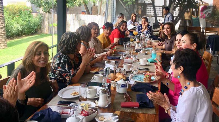 Integrantes del Club Rotario Oaxaca se encuentran de fiesta
