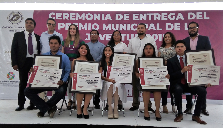 Reconocen labor social de jóvenes | El Imparcial de Oaxaca