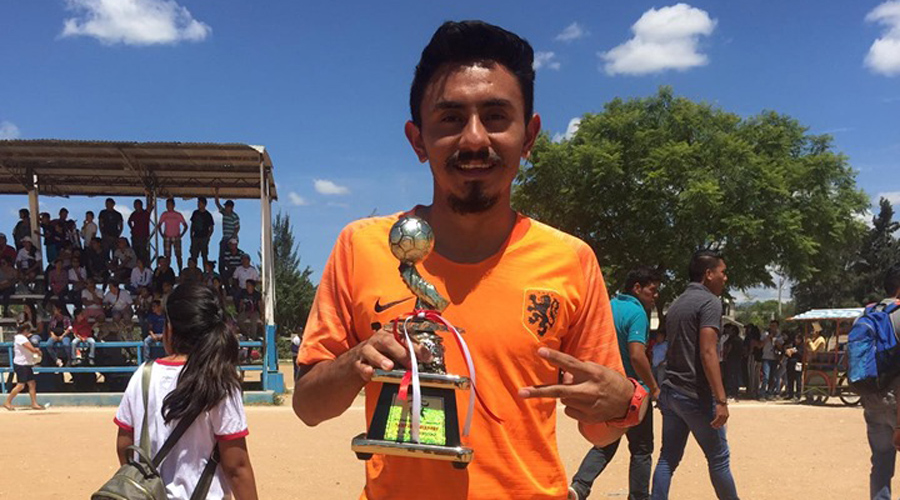 Sexto Batallón, el rey del Torneo de Futbol categoría primera fuerza en Miahuatlán