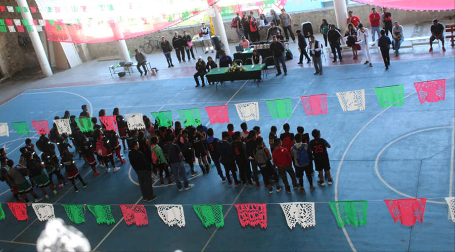 Inauguran Liga Comunitaria Regional de básquet en Tlaxiaco