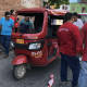 Choque entre mototaxis deja tres lesionados en Juchitán