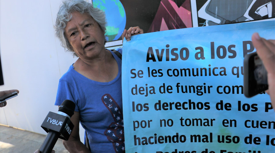 Denuncian abusos de la directora del CAM de la colonia Miguel Aleman, Oaxaca