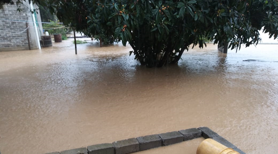Lluvias causan inundaciones en Santiago Juxtlahuaca