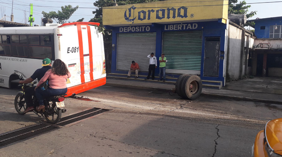 En Tuxtepec, circulan urbanos “chatarra” | El Imparcial de Oaxaca