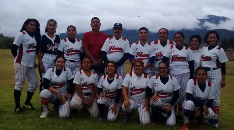 Leonas se coronan en la Liga de Softbol Oaxaca