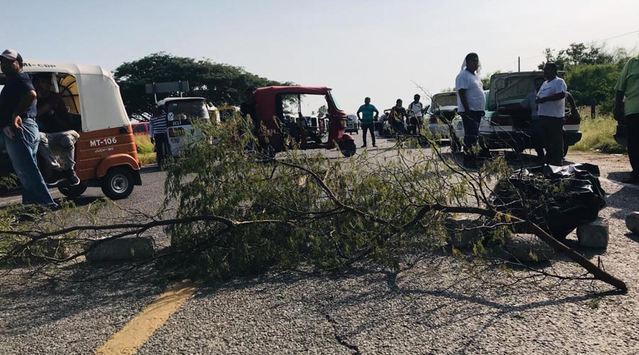 Gobiernos omisos y falta de atención lleva a bloqueos carreteros: CANACO