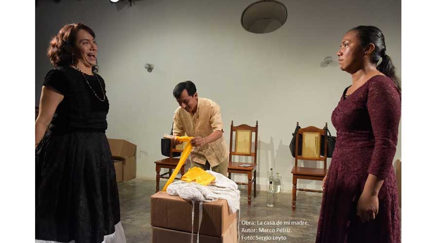 La casa de mi madre va a Muestra de Teatro