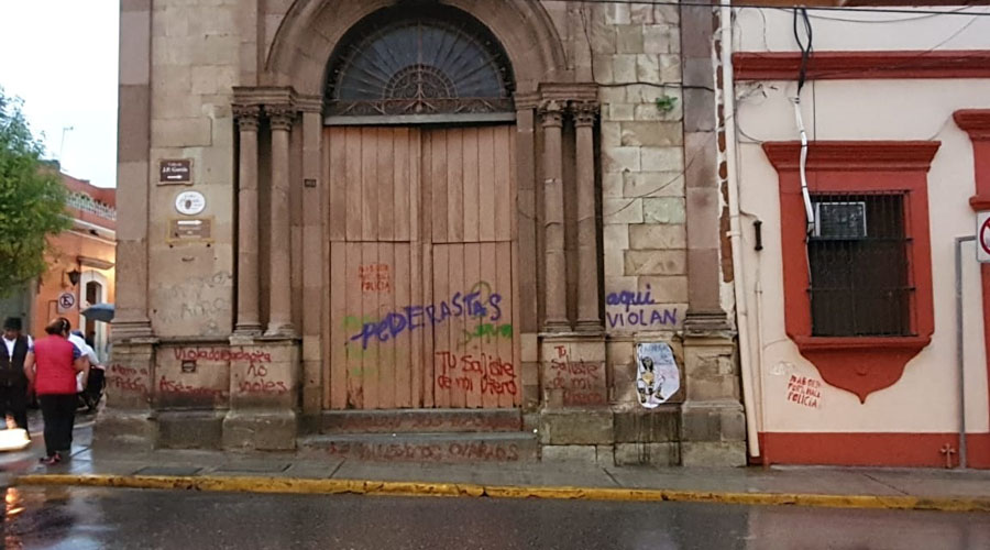 Analizan acción jurídica contra legalización del aborto en Oaxaca