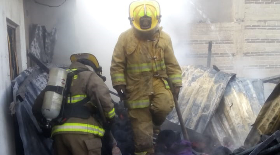 Voraz incendio acaba con taller de textiles en El Tule