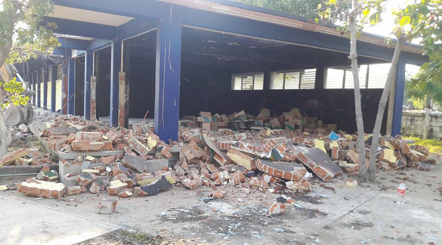 Por adeudos, empresarios istmeños no reiniciaran la reconstrucción de escuelas | El Imparcial de Oaxaca