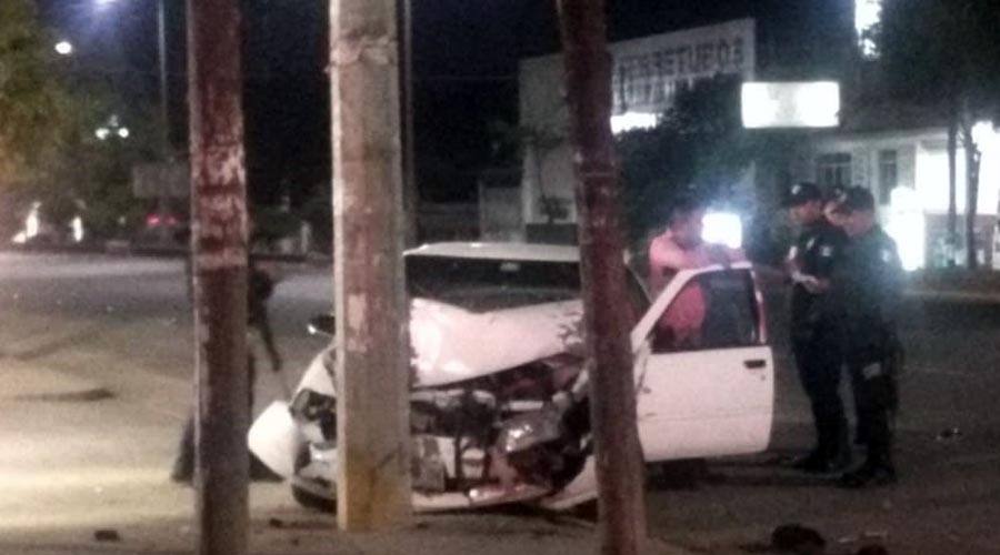 Ebrio impacta su auto contra otro vehículo en Santa Rosa | El Imparcial de Oaxaca
