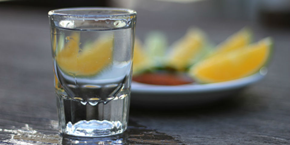 Aguascalientes, Edomex y  Morelos no pueden llamar  “mezcal” a destilados: JV