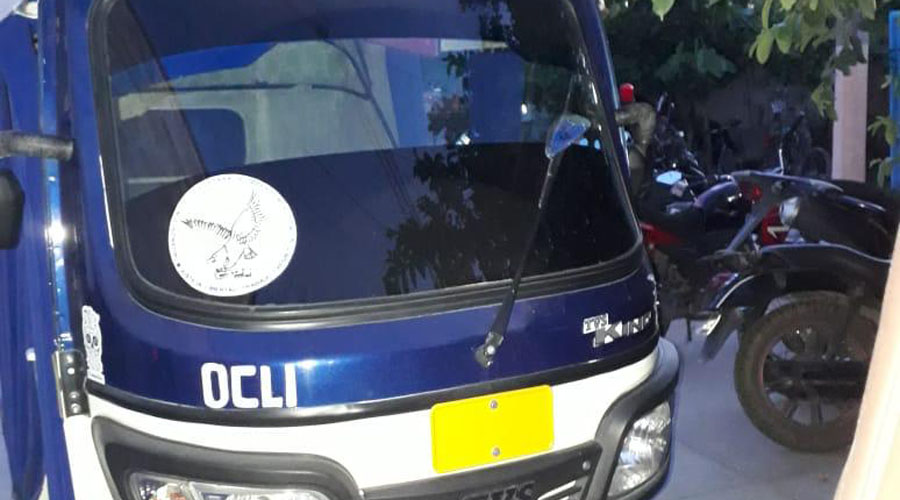 Roban, los persiguen y logran atraparlos en Juchitán