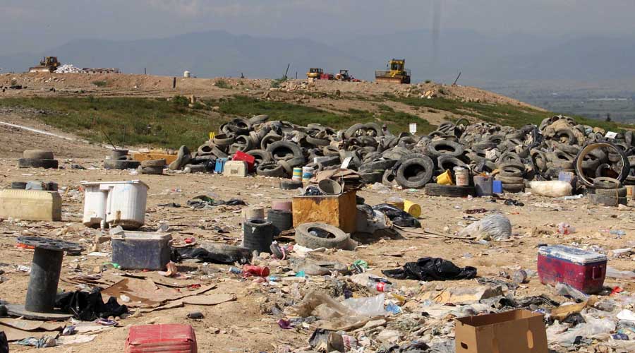 Continúa la contaminación; Ni el Congreso de Oaxaca respeta la ley anti plásticos