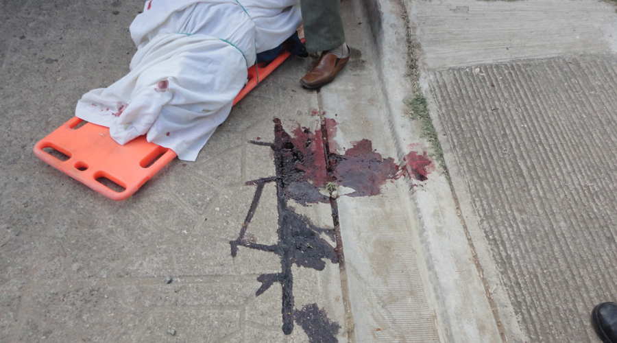 Le dan muerte con arma blanca en Xitla, Miahuatlán