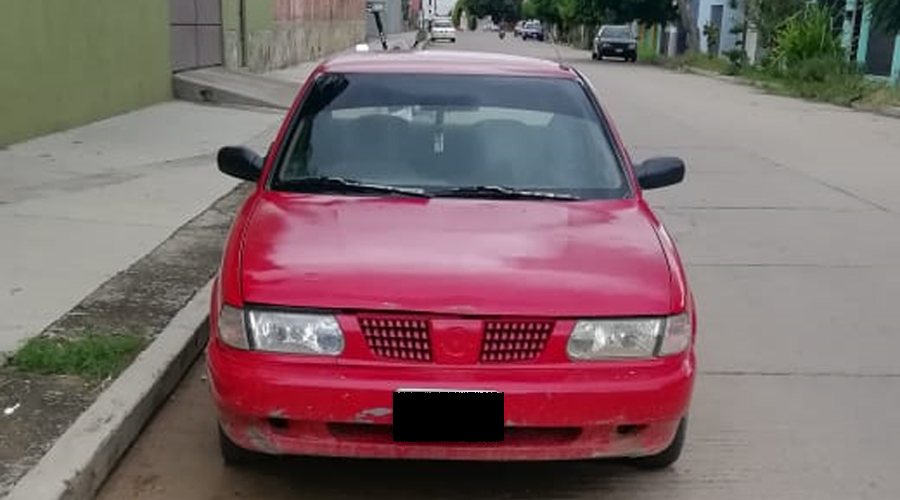 Policía recupera auto con reporte de robo | El Imparcial de Oaxaca