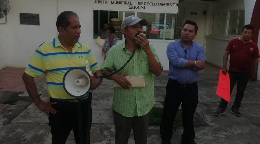 Protestan comerciantes contra municipio de Matías Romero