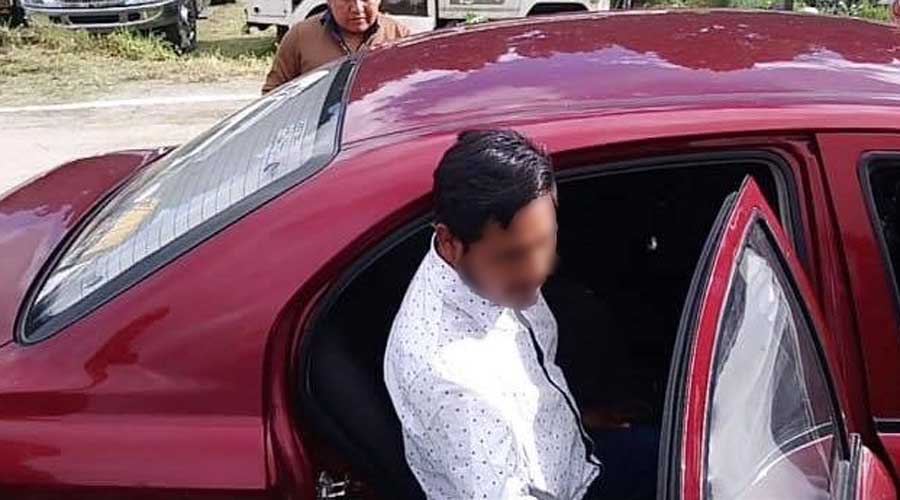 Arrestan a un funcionario federal por golpear a mujer en Tlaxiaco