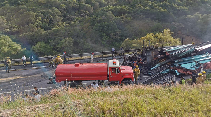 Muere calcinado en la autopista Cuacnopalan-Oaxaca