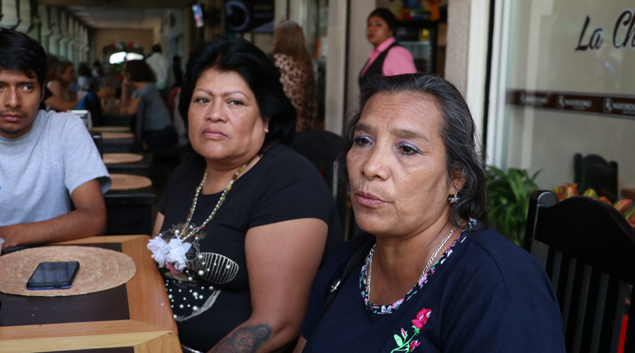 Ambulantes se retiran del Zócalo y la Alameda