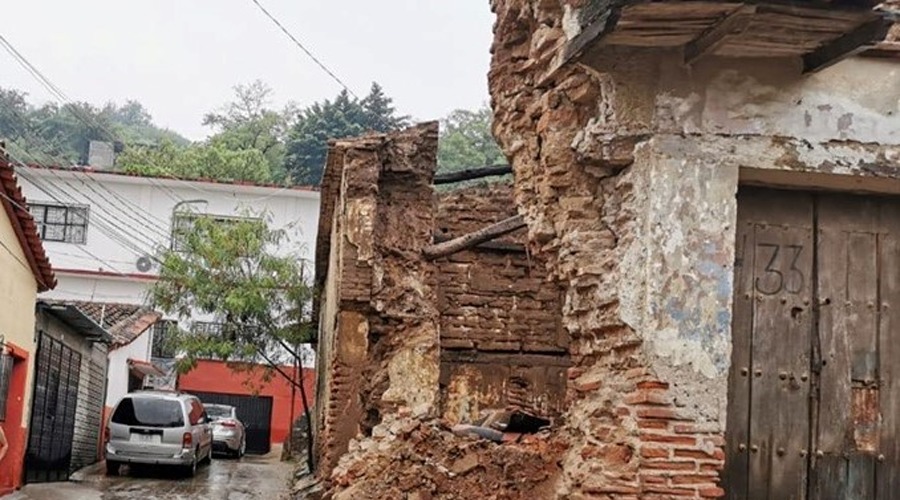 Lenta, la reconstrucción de viviendas en Tehuantepec