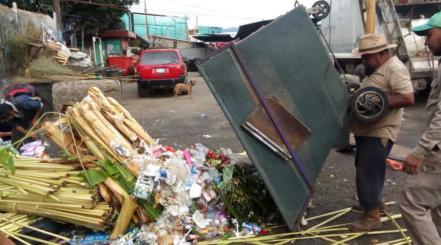 Continúa la contaminación; Ni el Congreso de Oaxaca respeta la ley anti plásticos